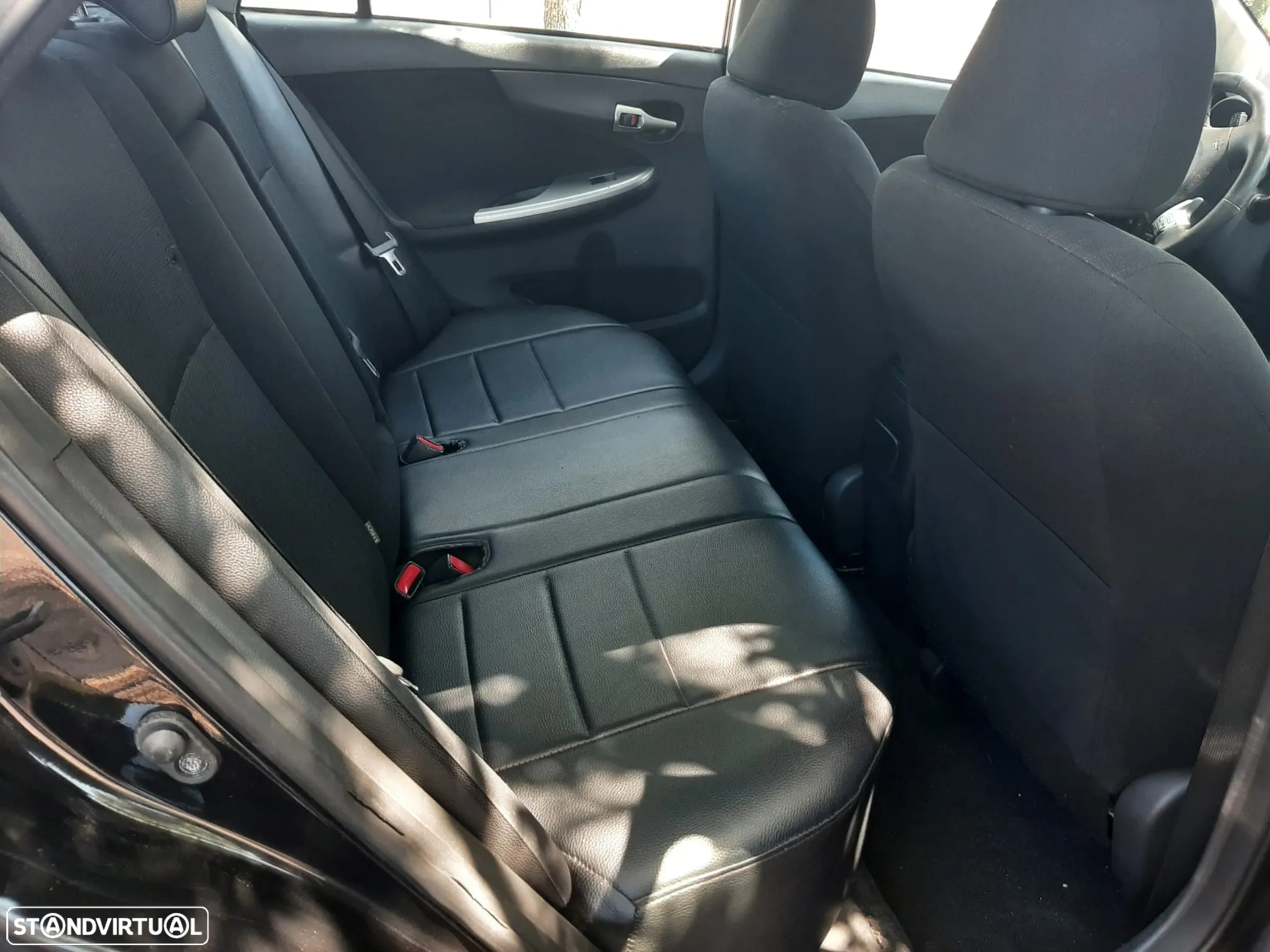 Toyota Corolla 2.0 D-4D Sol - 7