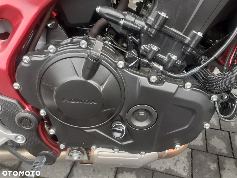 Honda Hornet - 14