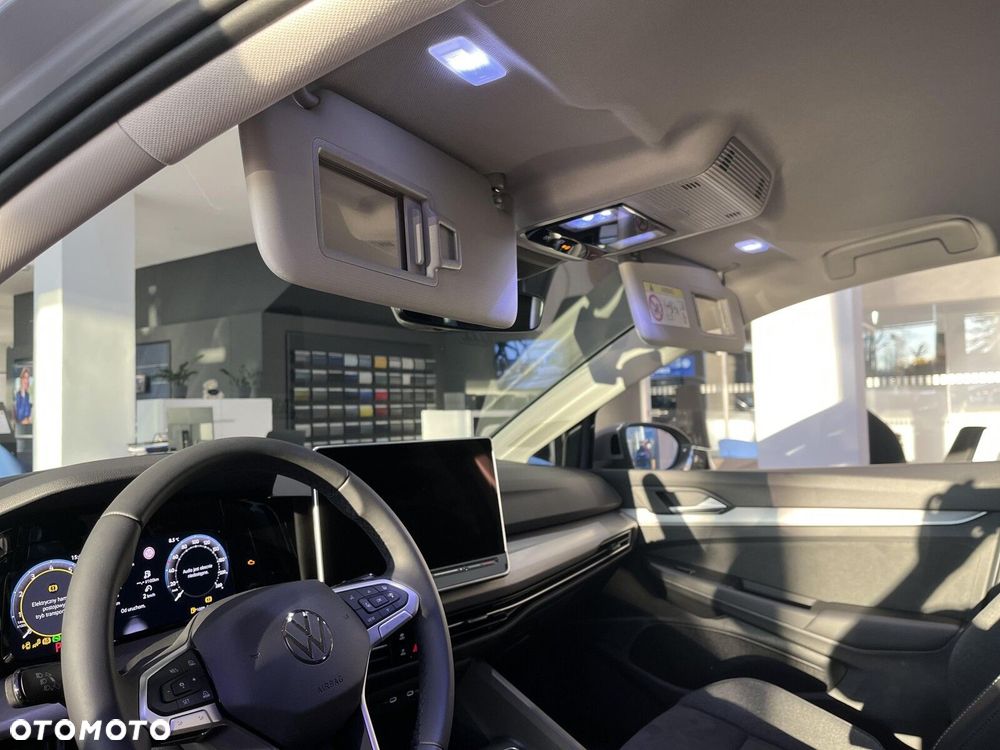Volkswagen Golf Variant 1.5 eTSI mHEV Life Plus DSG - 23