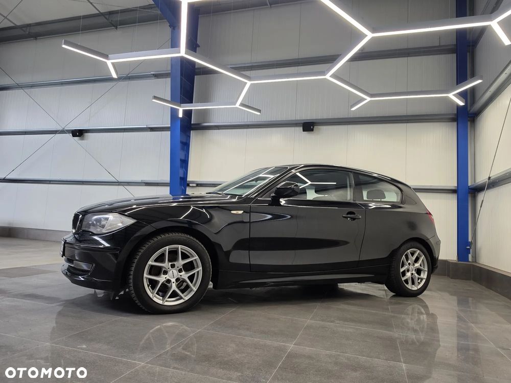 BMW Seria 1 116i - 3