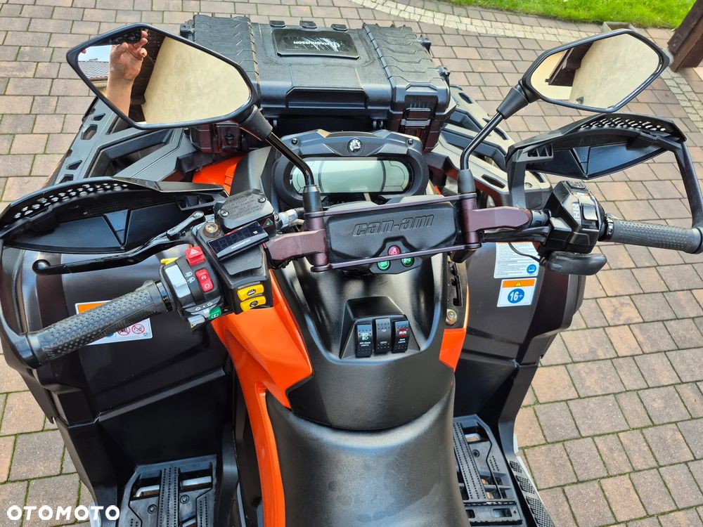 Can-Am Outlander Max - 18