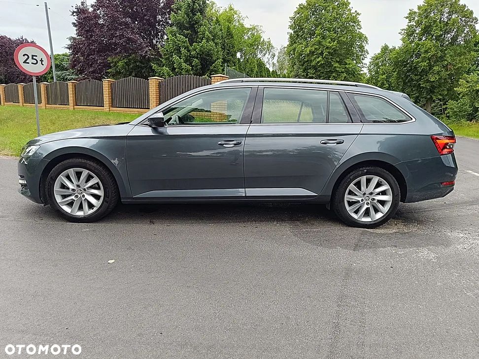 Skoda Superb 2.0 TDI Ambition DSG - 13