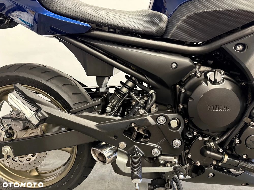 Yamaha XJ - 33