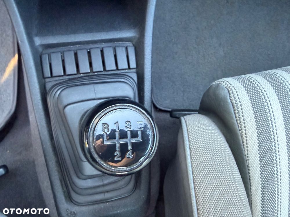 Volkswagen Jetta - 15