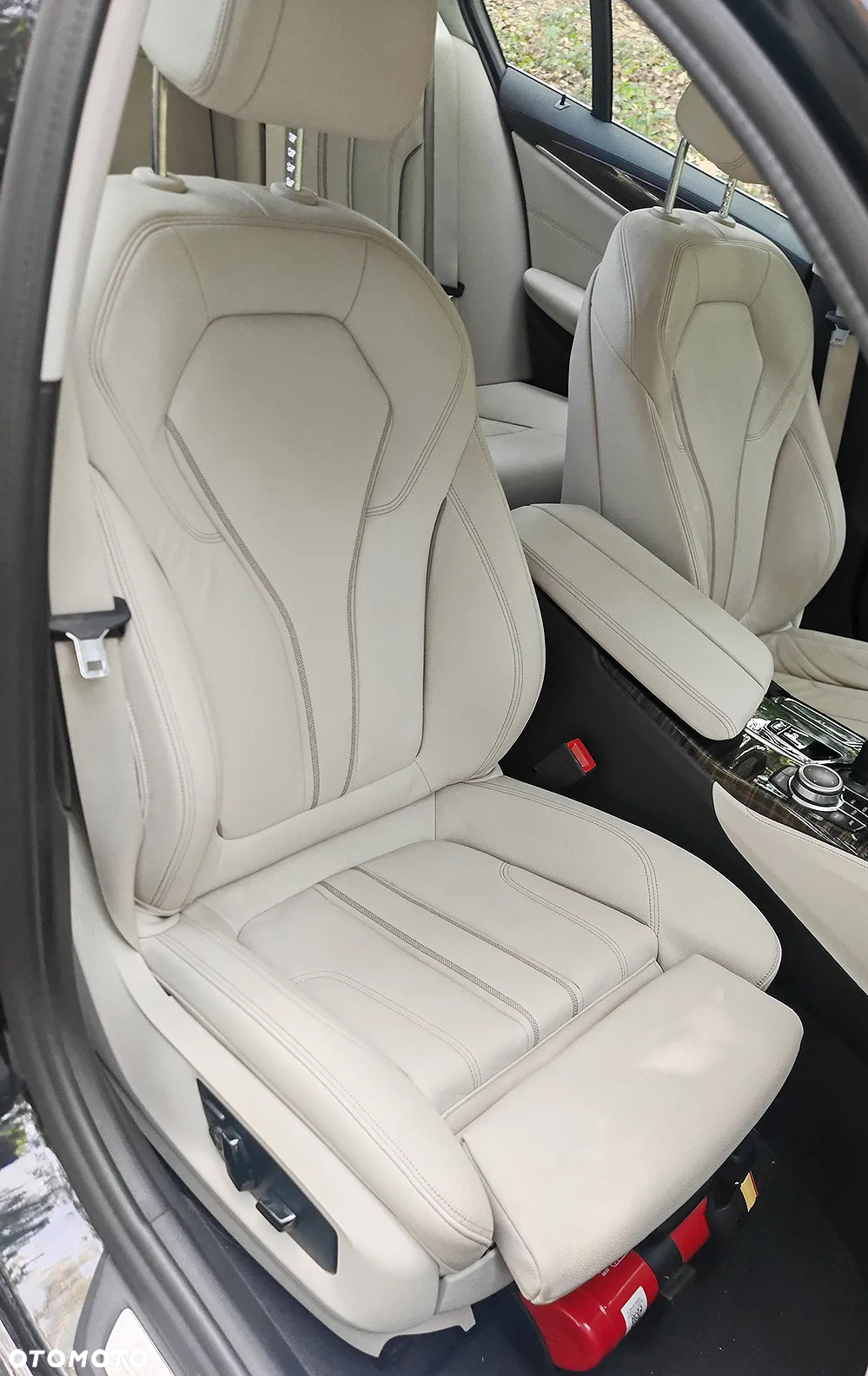 BMW Seria 5 520d Luxury Line sport - 28