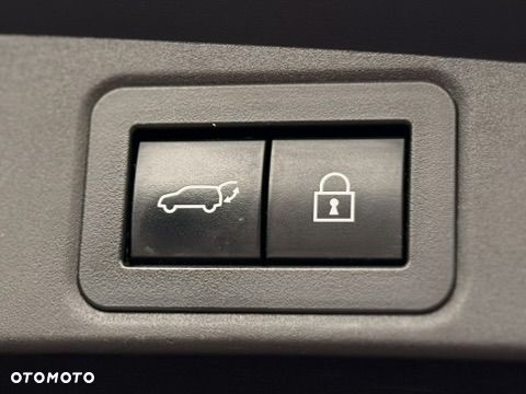 Toyota Corolla 1.8 Business Edition - 25