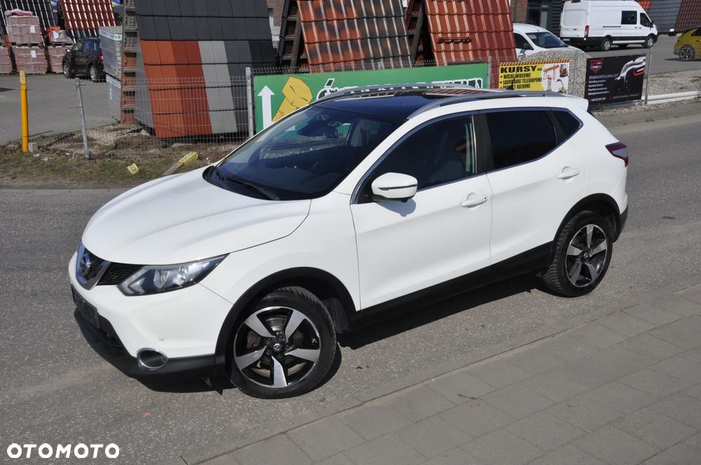 Nissan Qashqai 1.6 dCi Tekna S&S - 1