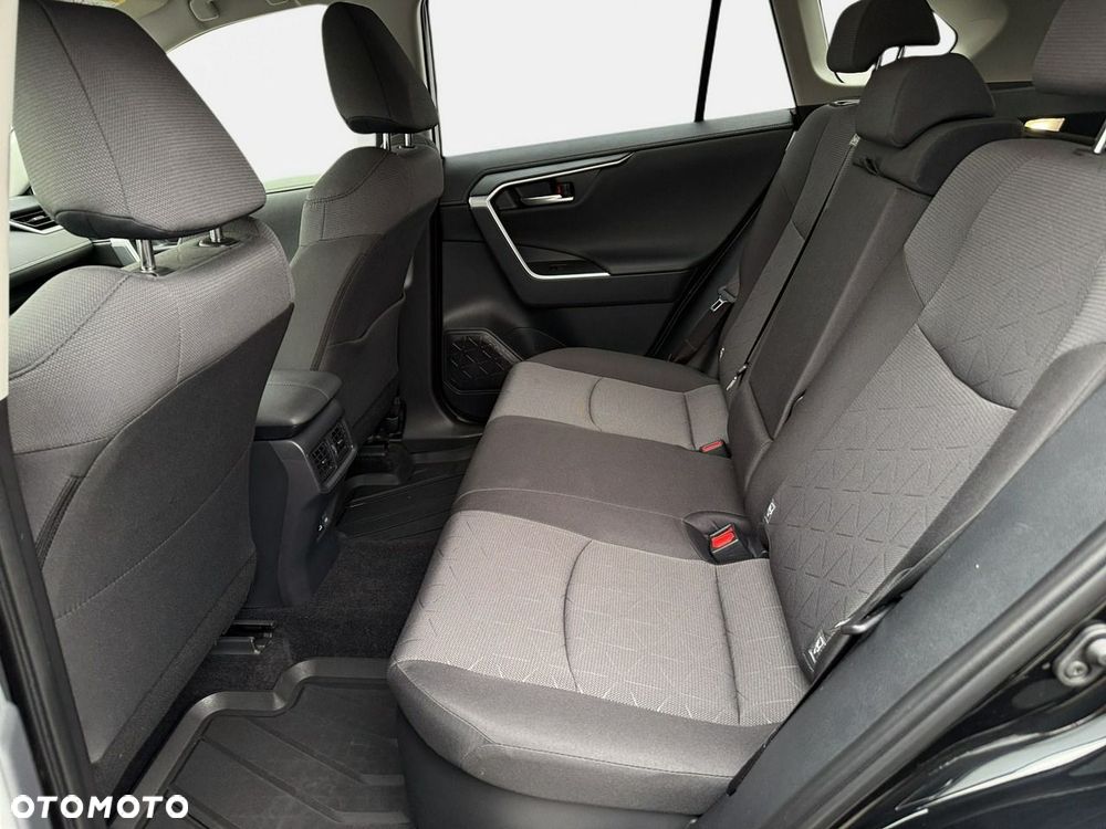 Toyota RAV4 - 26