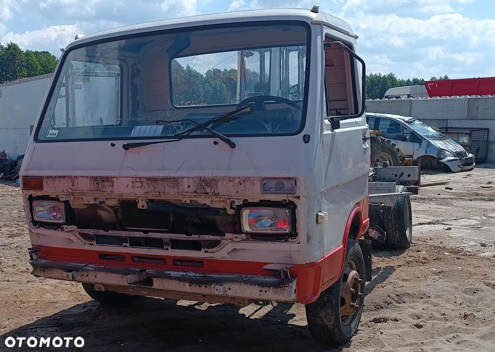 VW LT 28 - 45 1975-96 Wszystkie części Silnik Zawieszenie Drzwi Szyby Koła - 2