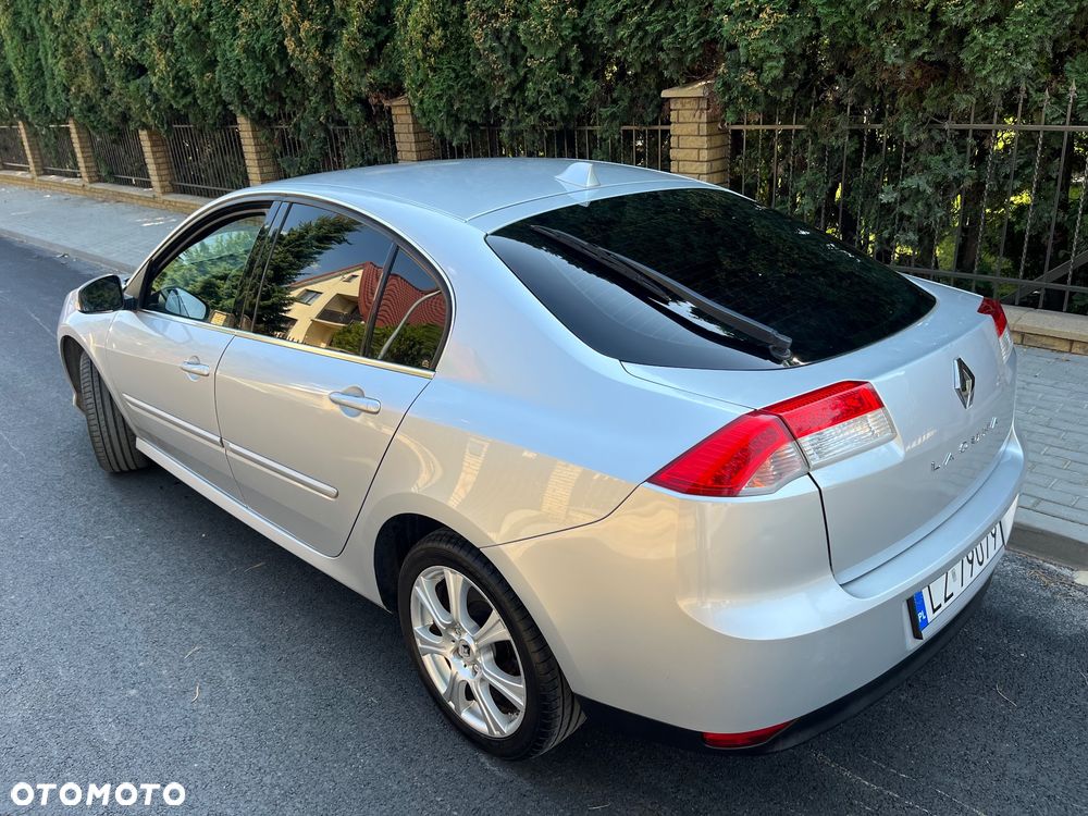 Renault Laguna 1.5 dCi Authentique - 12