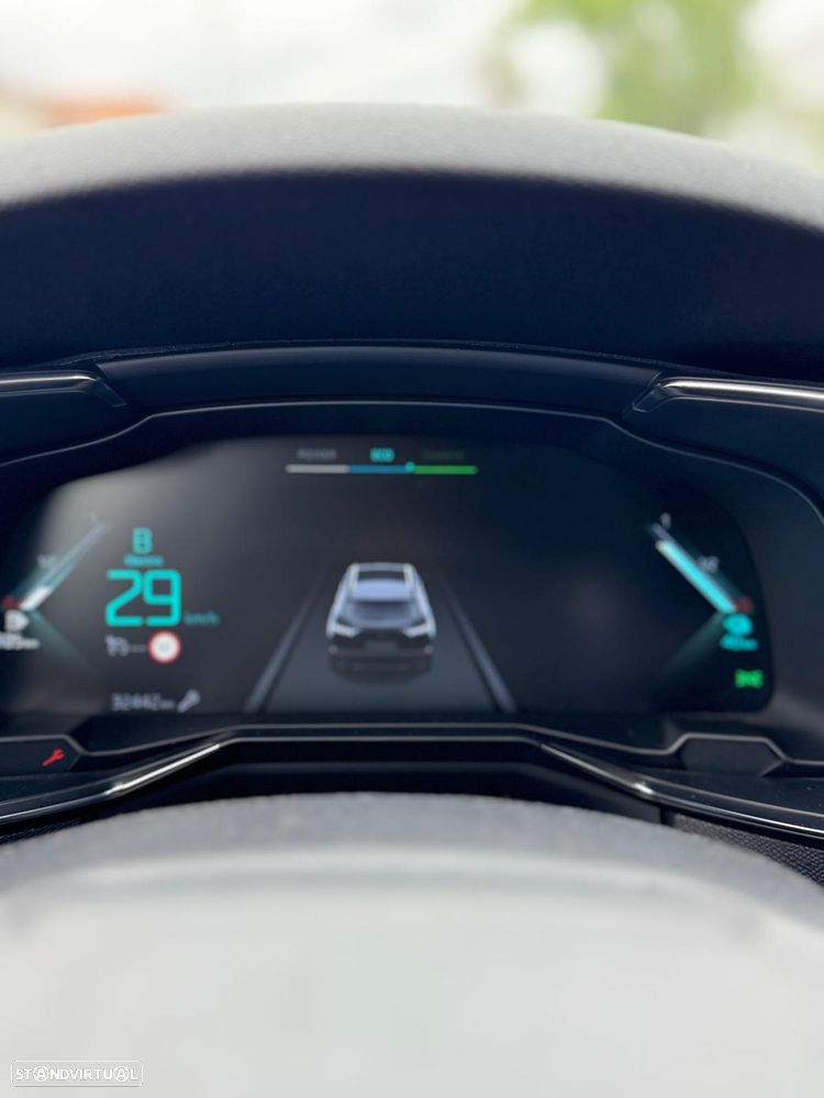 DS DS7 Crossback E-Tense Performance Line EAT8 - 6