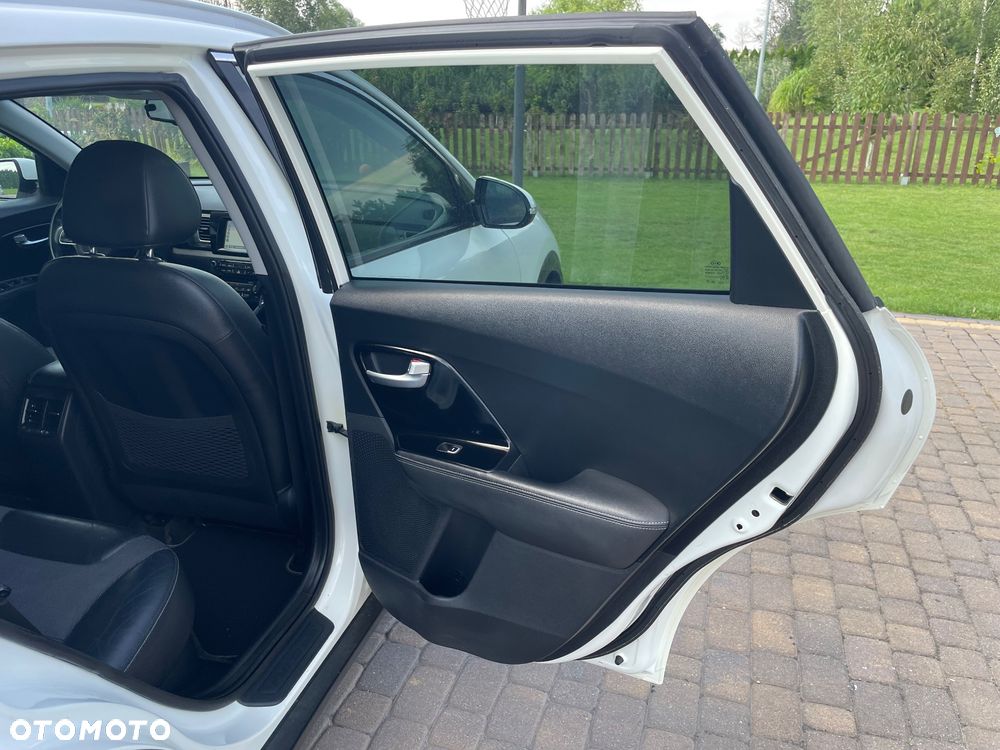Kia Niro - 35