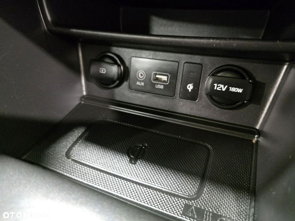 Hyundai Kona 1.6 T-GDI Premium DCT - 26