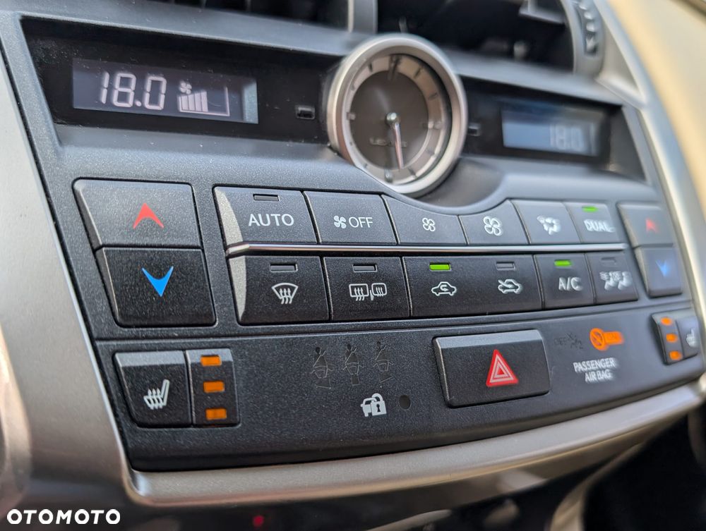Lexus NX 200t AWD Luxury Line - 17