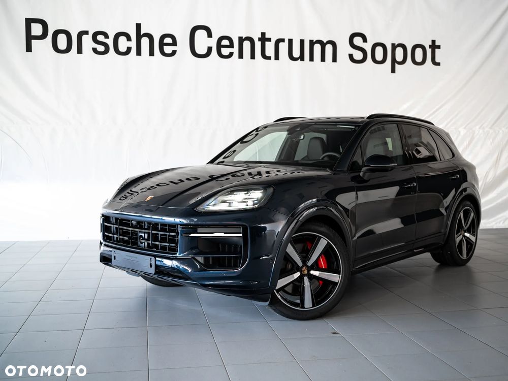 Porsche Cayenne - 2
