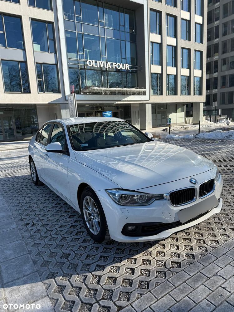 BMW Seria 3 318i Advantage - 2