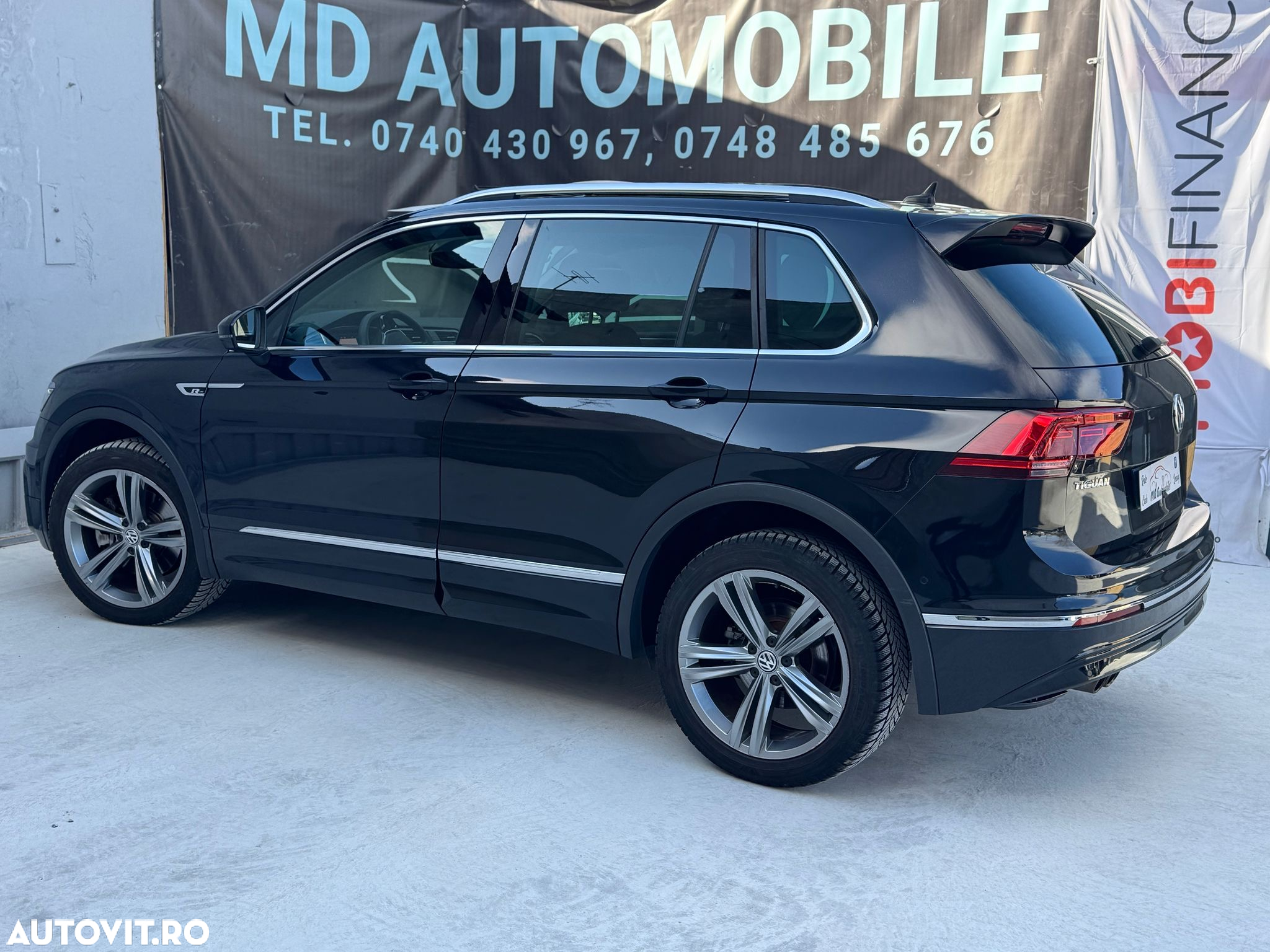 Volkswagen Tiguan - 19