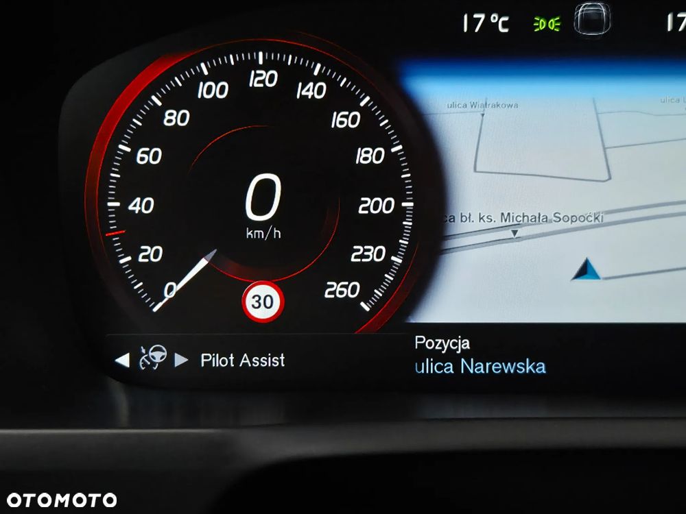 Volvo XC 90 B5 B AWD Momentum Pro - 17