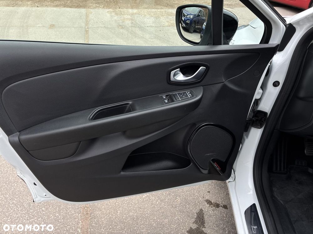 Renault Clio 0.9 TCe Limited - 10