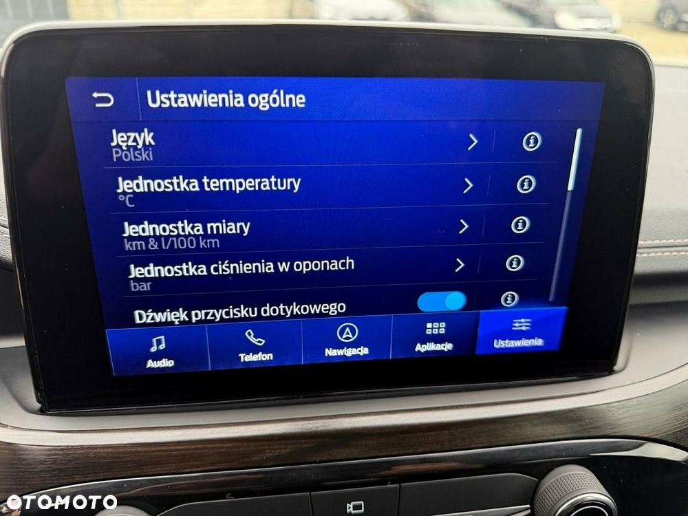 Ford Kuga - 30