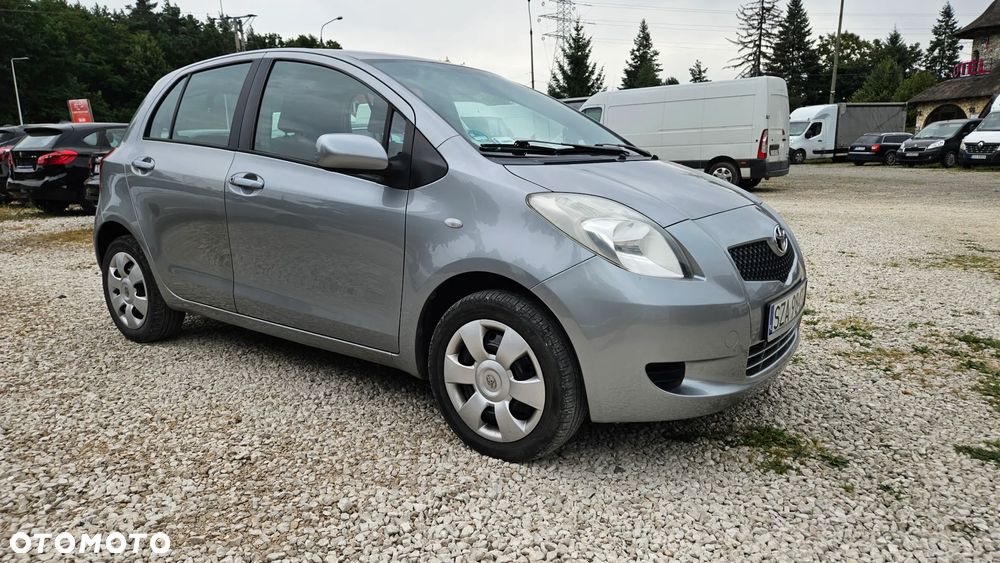 Toyota Yaris 1.3 VVT-i Cool - 16