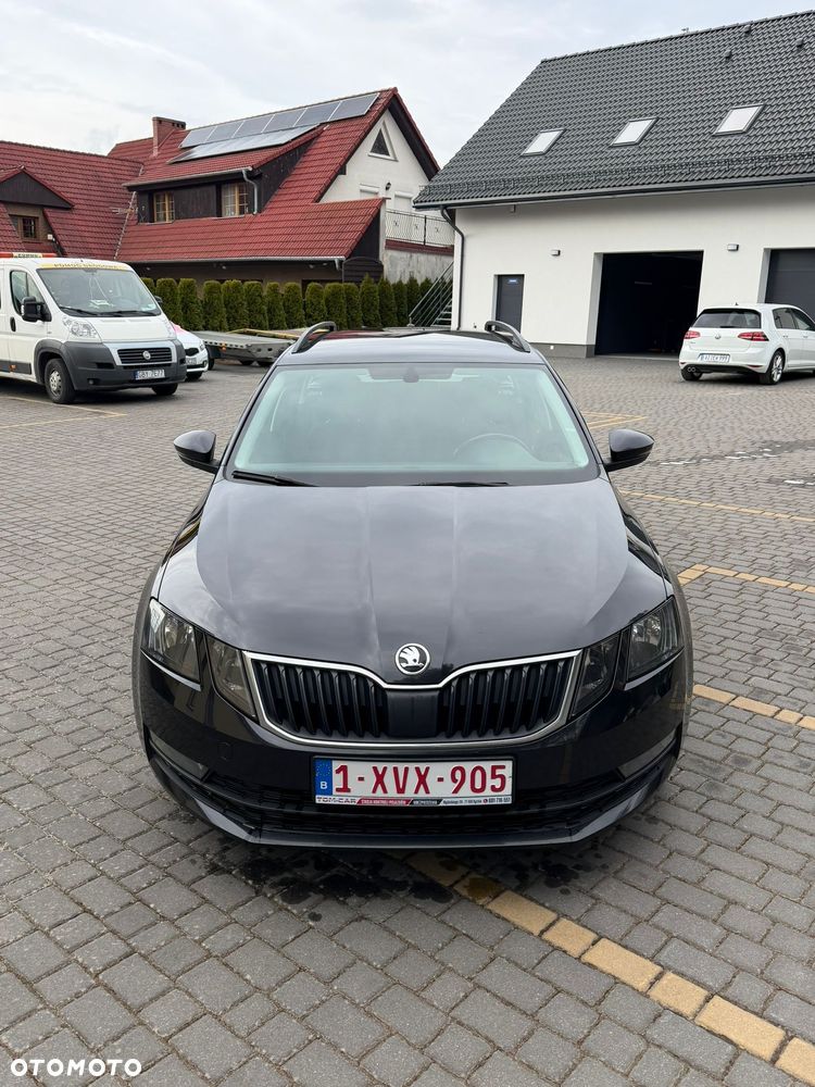 Skoda Octavia - 3