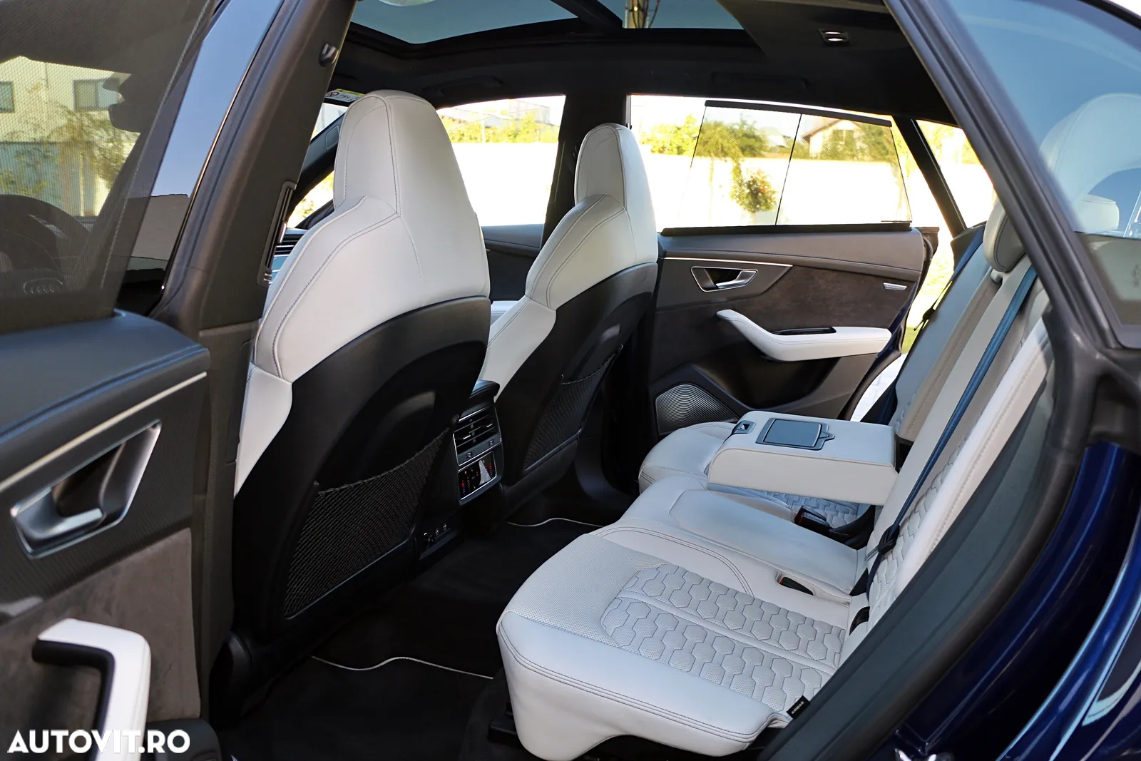 Audi RS Q8 TFSI quattro tiptronic - 15