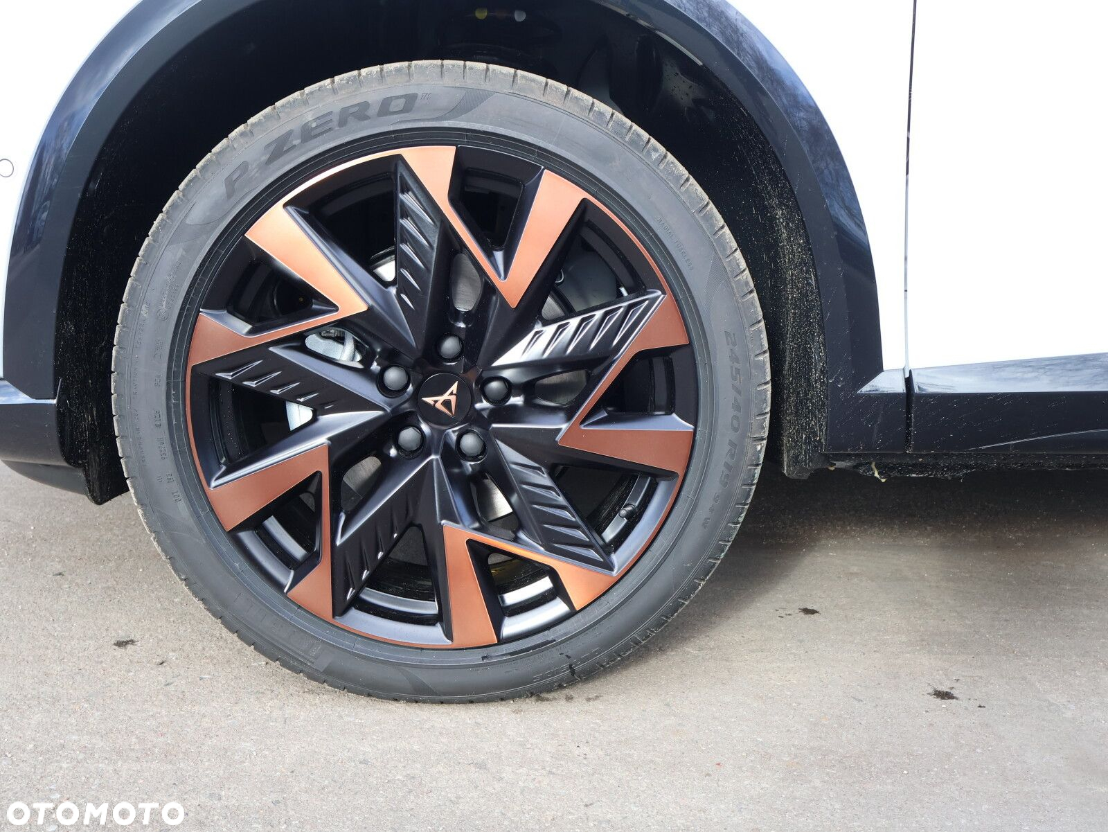 Cupra Formentor 1.5 eTSI mHEV DSG - 8