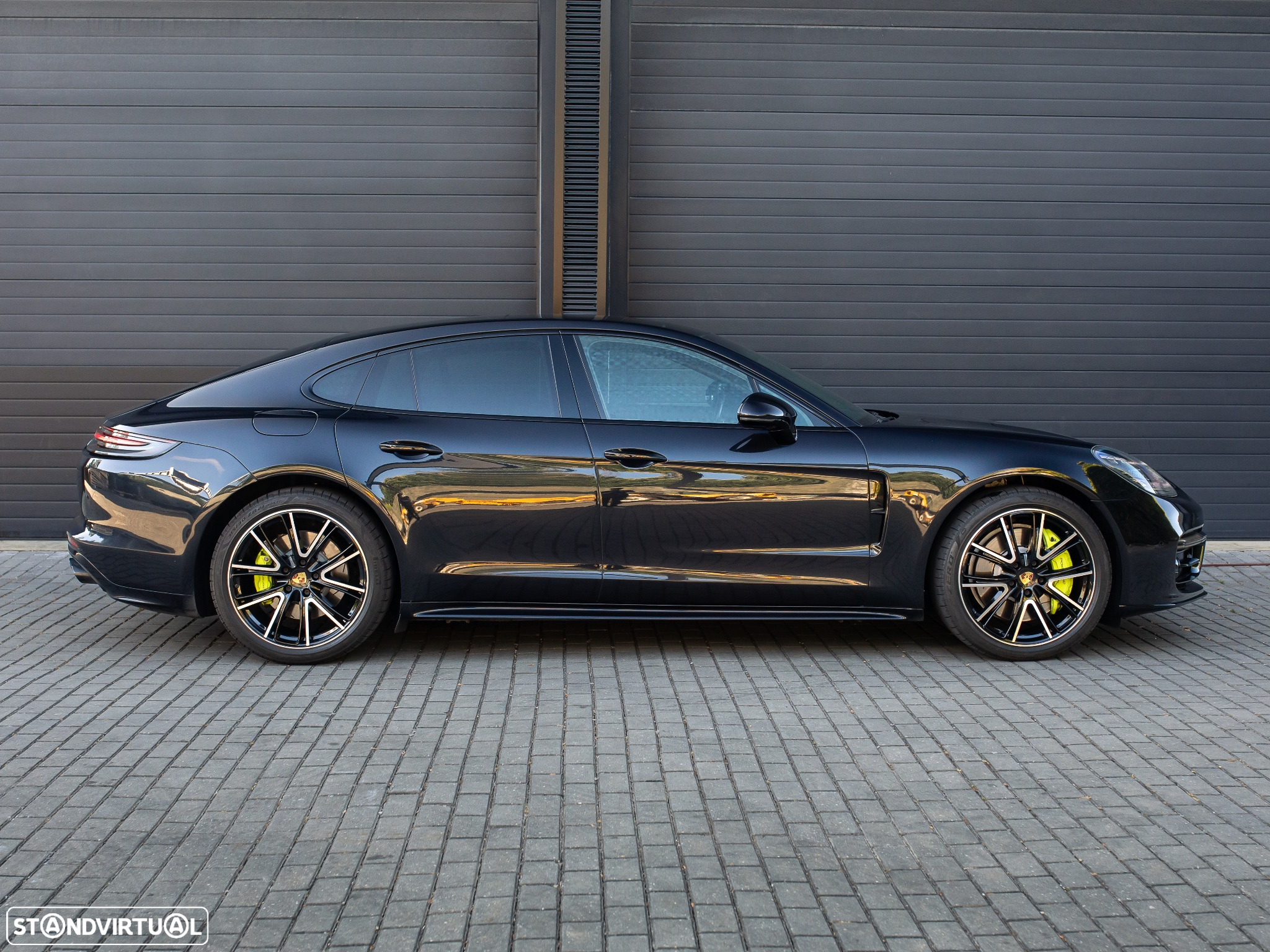 Porsche Panamera 4 E-Hybrid - 10