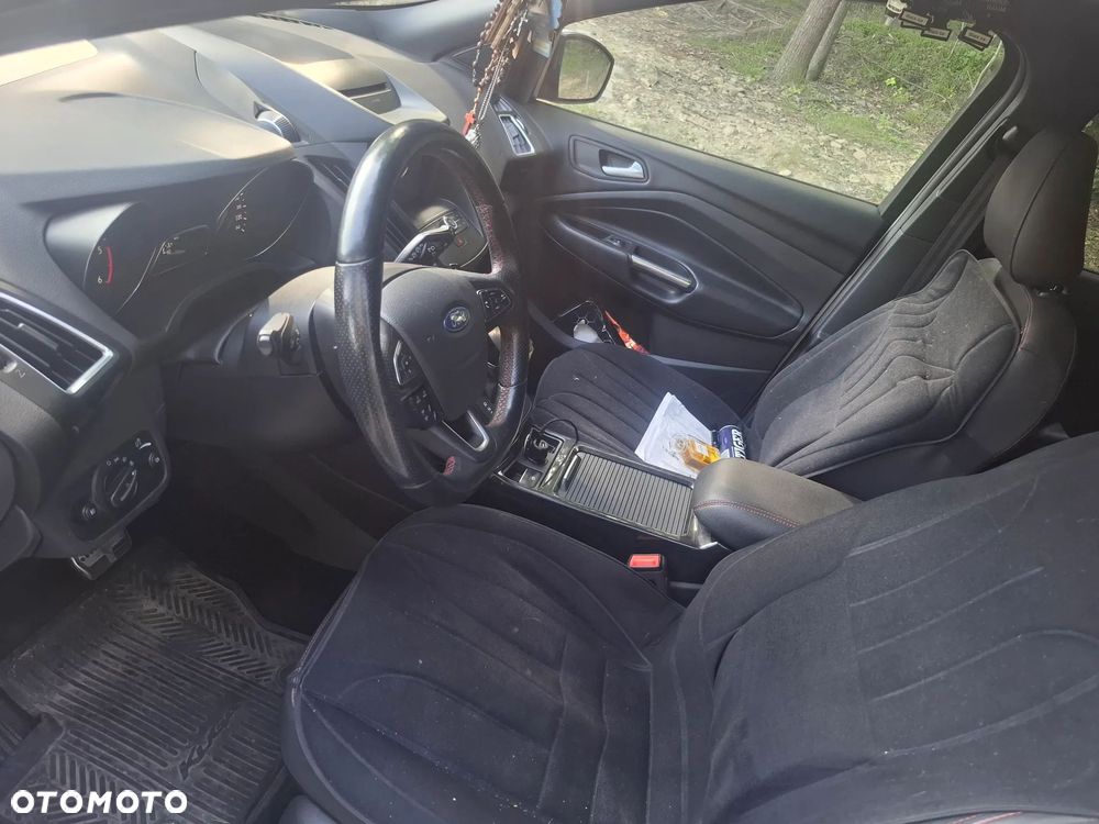 Ford Kuga 2.0 TDCi AWD ST-Line - 8