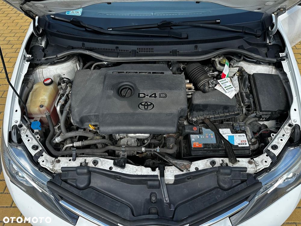 Toyota Auris 2.0 D-4D Comfort - 10