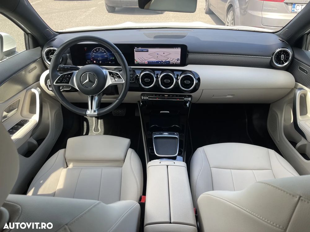 Mercedes-Benz A 180 7G-DCT - 28