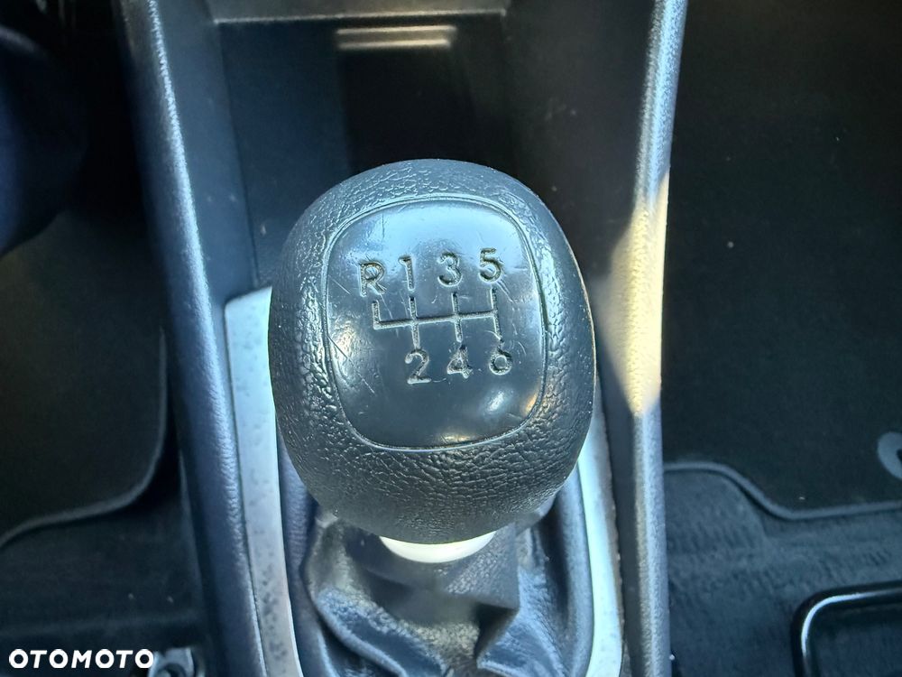 Kia Rio 1.4 Spirit - 11