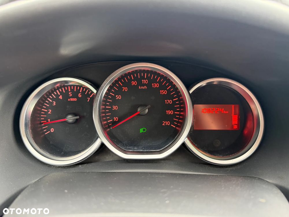 Dacia Sandero 0.9 TCe SL Celebration S&S - 8