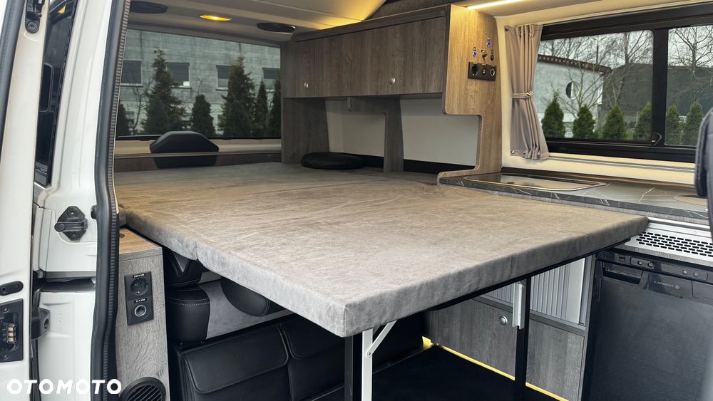 Volkswagen Transporter T6 Camper California - 31