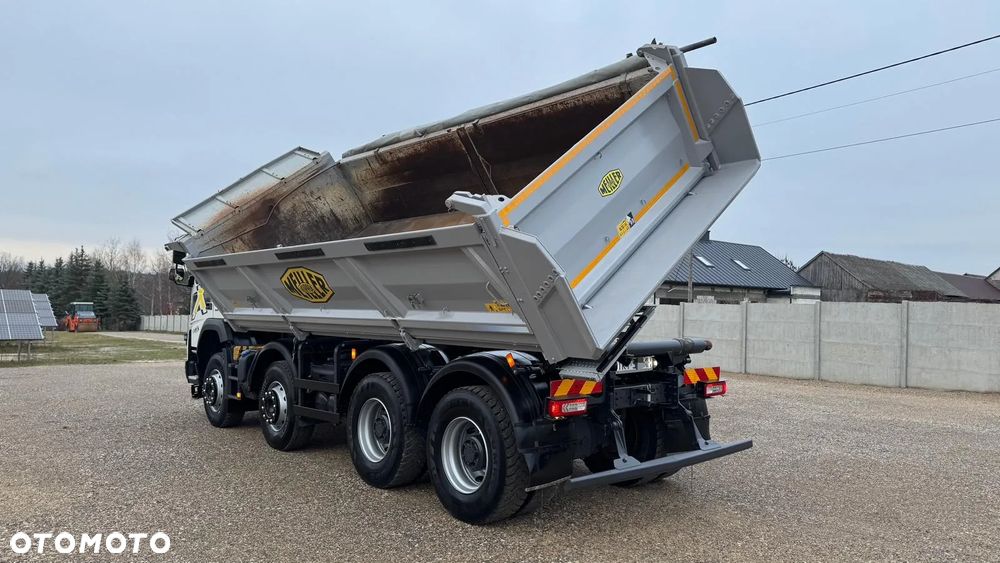 Volvo FMX 410  8X4 - 15