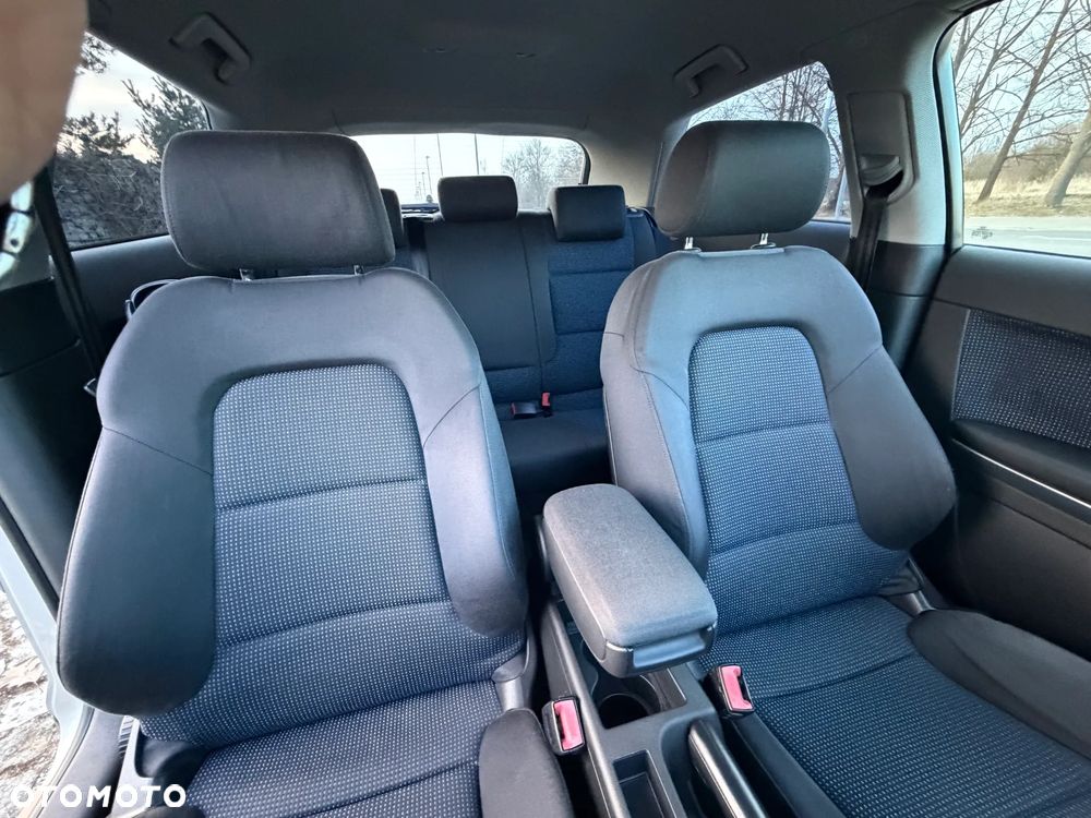 Audi A3 3-drzwiowe 2.0 TDI Attraction - 26