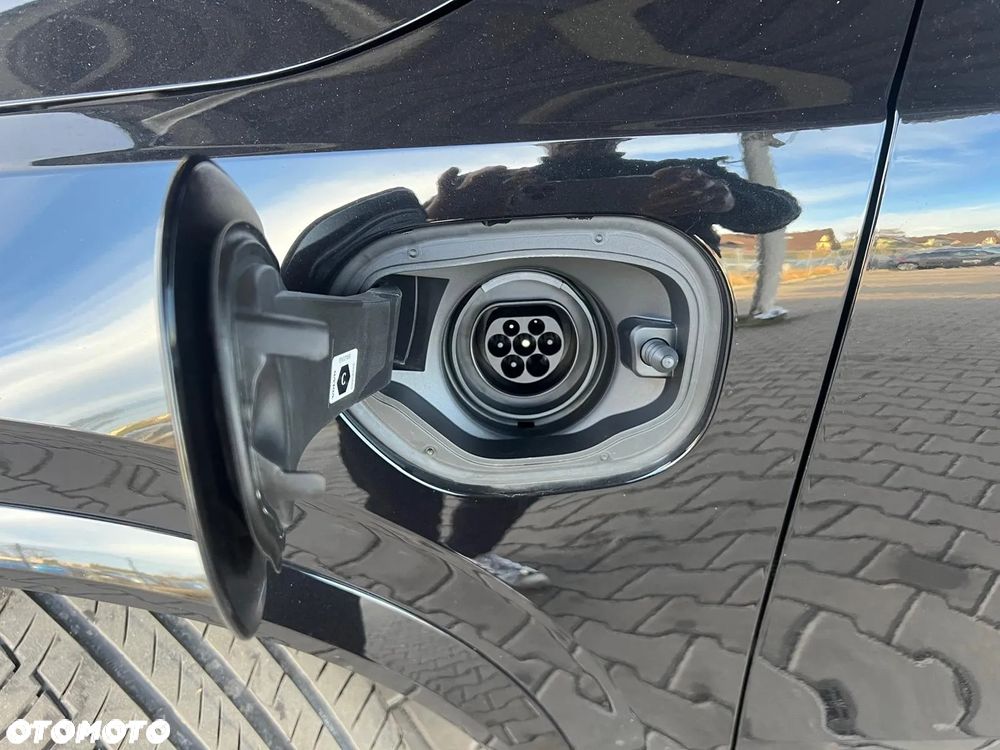 Volvo XC 90 T8 AWD Plug-In Hybrid Ultra Bright 7os - 16