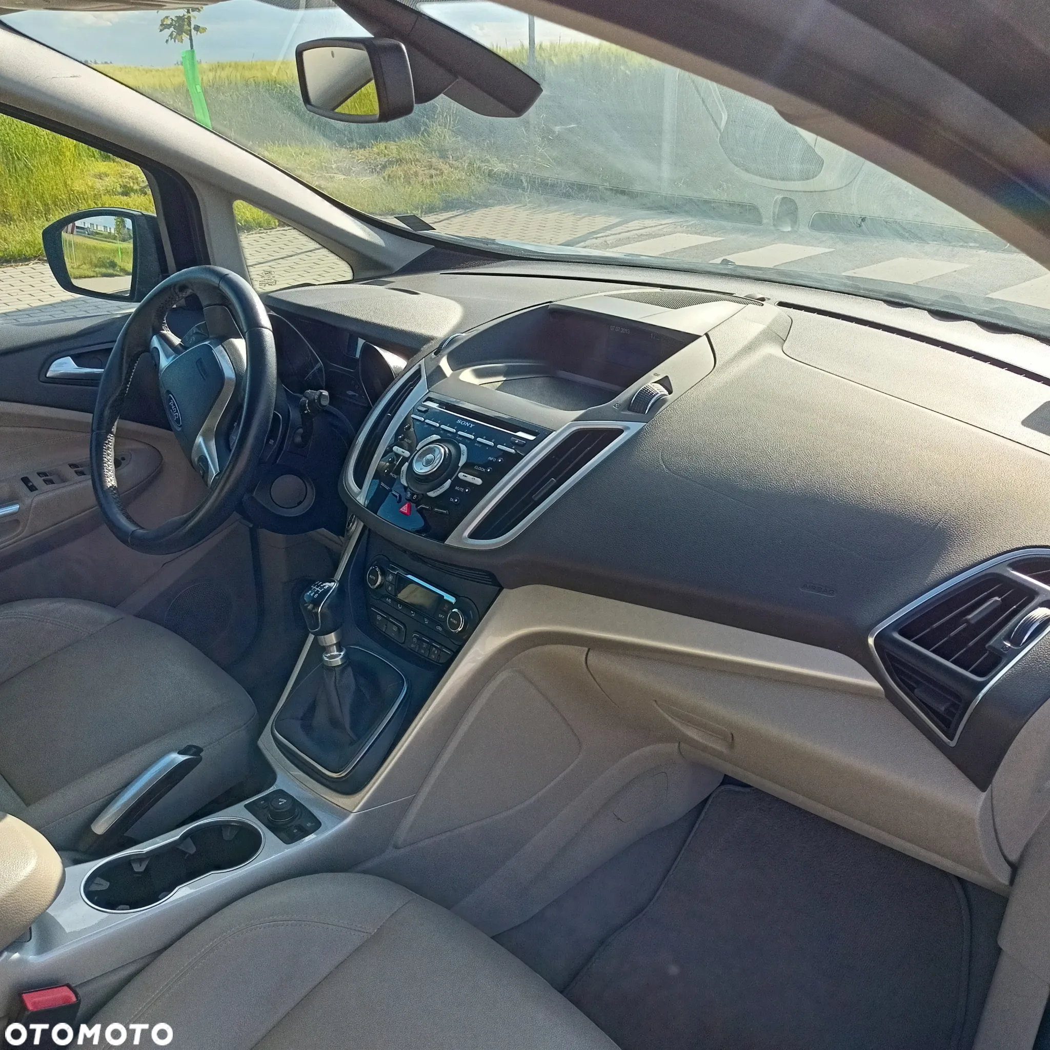 Ford C-MAX 1.6 TDCi Titanium - 11