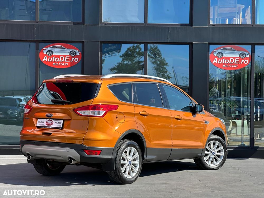 Ford Kuga - 4