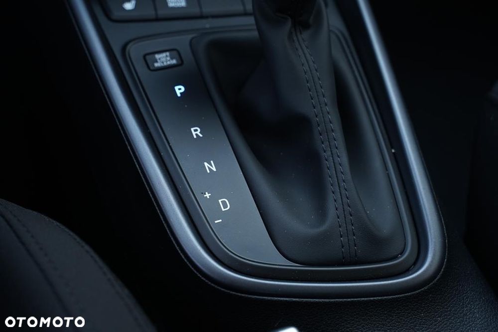 Hyundai Bayon 1.0 T-GDI Modern DCT - 19