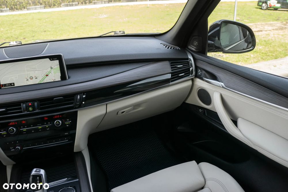 BMW X5 - 21