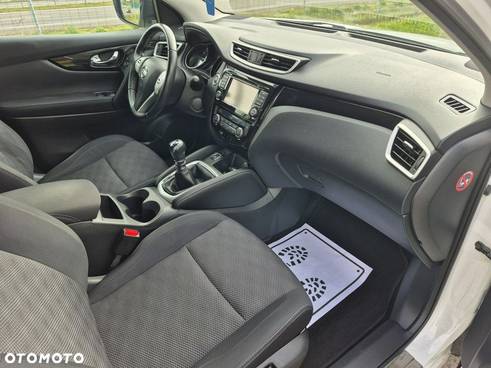 Nissan Qashqai - 14