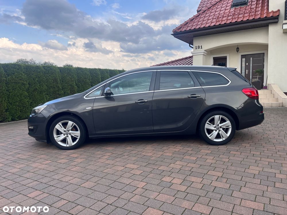Opel Astra 1.4 T Cosmo - 2
