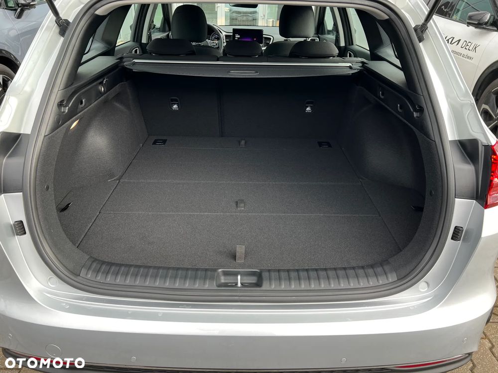 Kia Ceed 1.5 T-GDI M DCT - 13