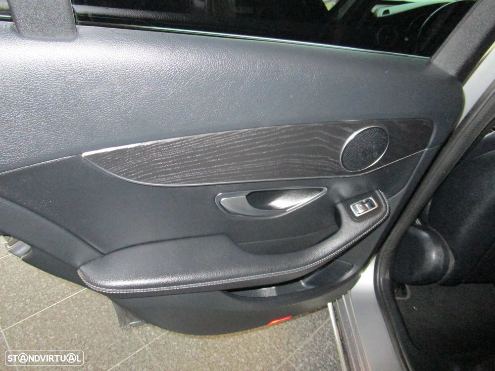 Mercedes-Benz C 300 BlueTEC Hybrid Exclusive - 19