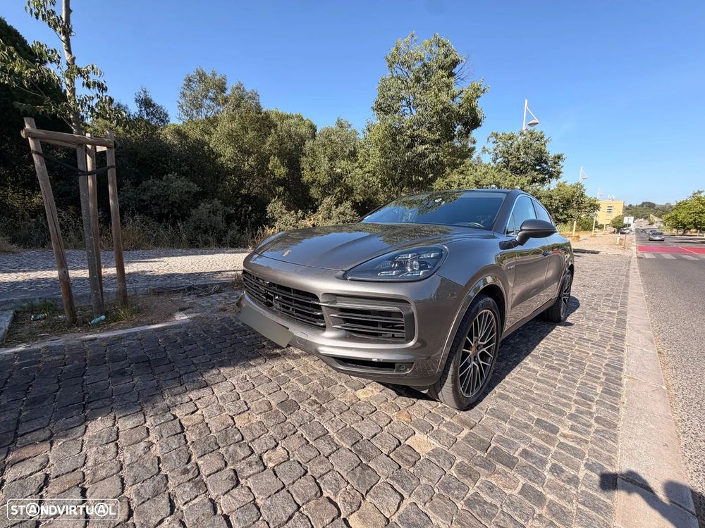 Porsche Cayenne Coupé E-Hybrid - 6