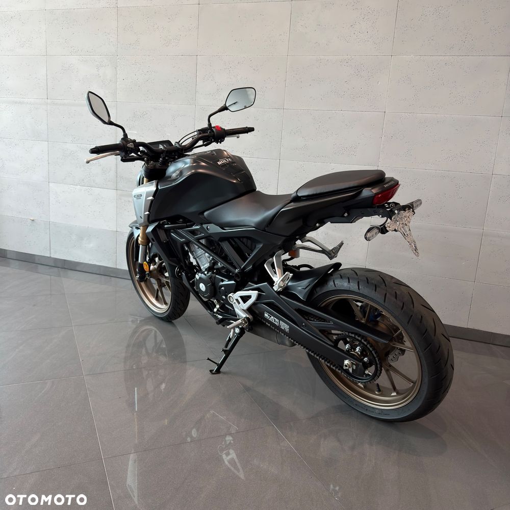 Honda CB - 9