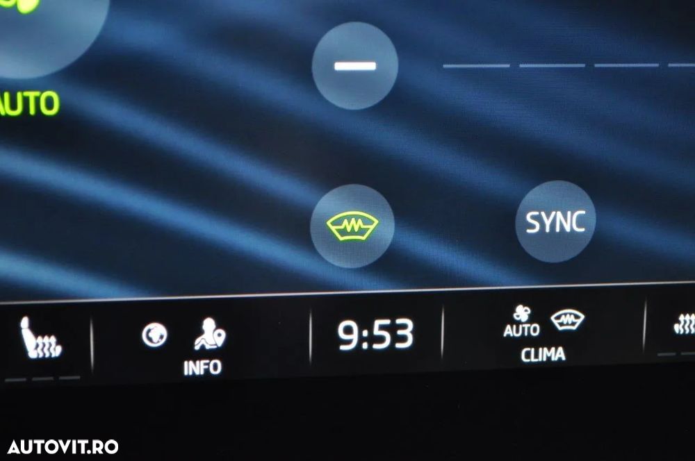 Skoda Octavia 2.0 TDI DSG First Edition - 34