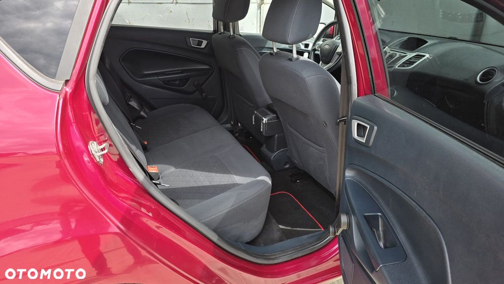 Ford Fiesta 1.25 Celebration - 19